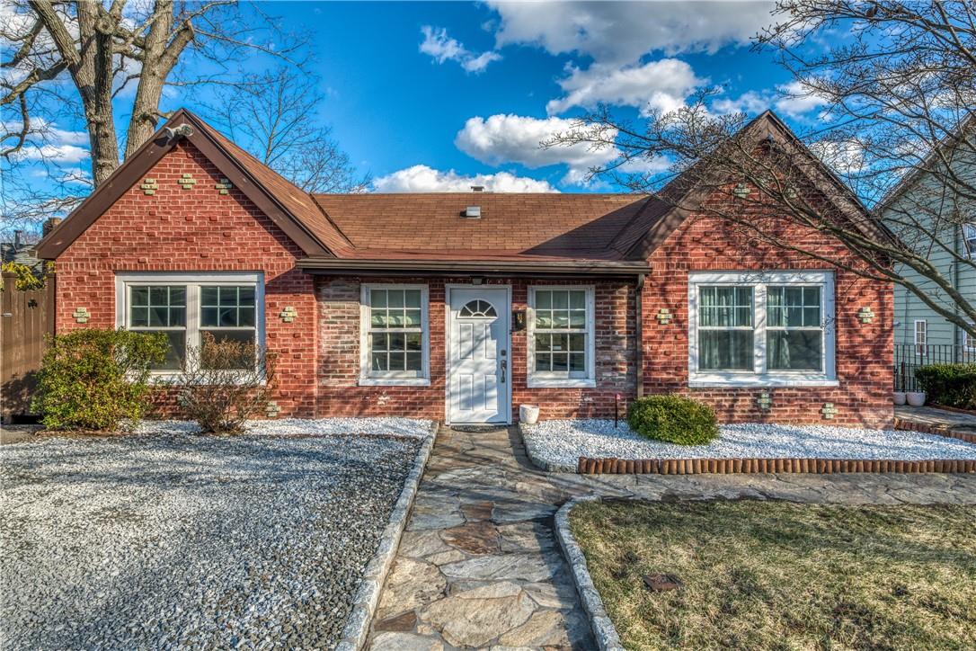 41 Dillon Road Larchmont, NY 10538 - Photo 1 of 1 Charming cottage in Larchmont!