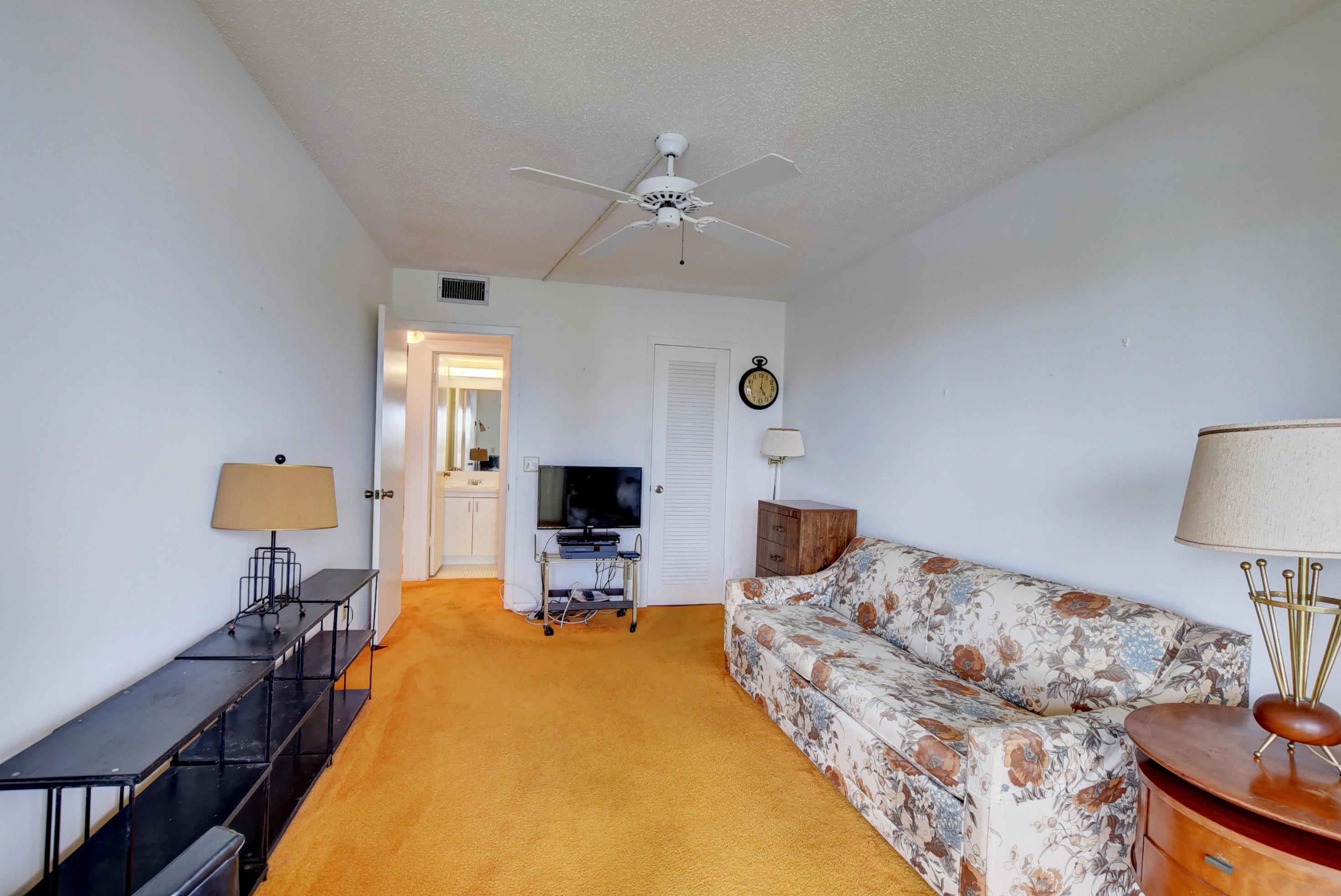 4021 Guildford East Boca Raton, FL 33434 - Photo 16 of 21 15_ebf_7471and4more