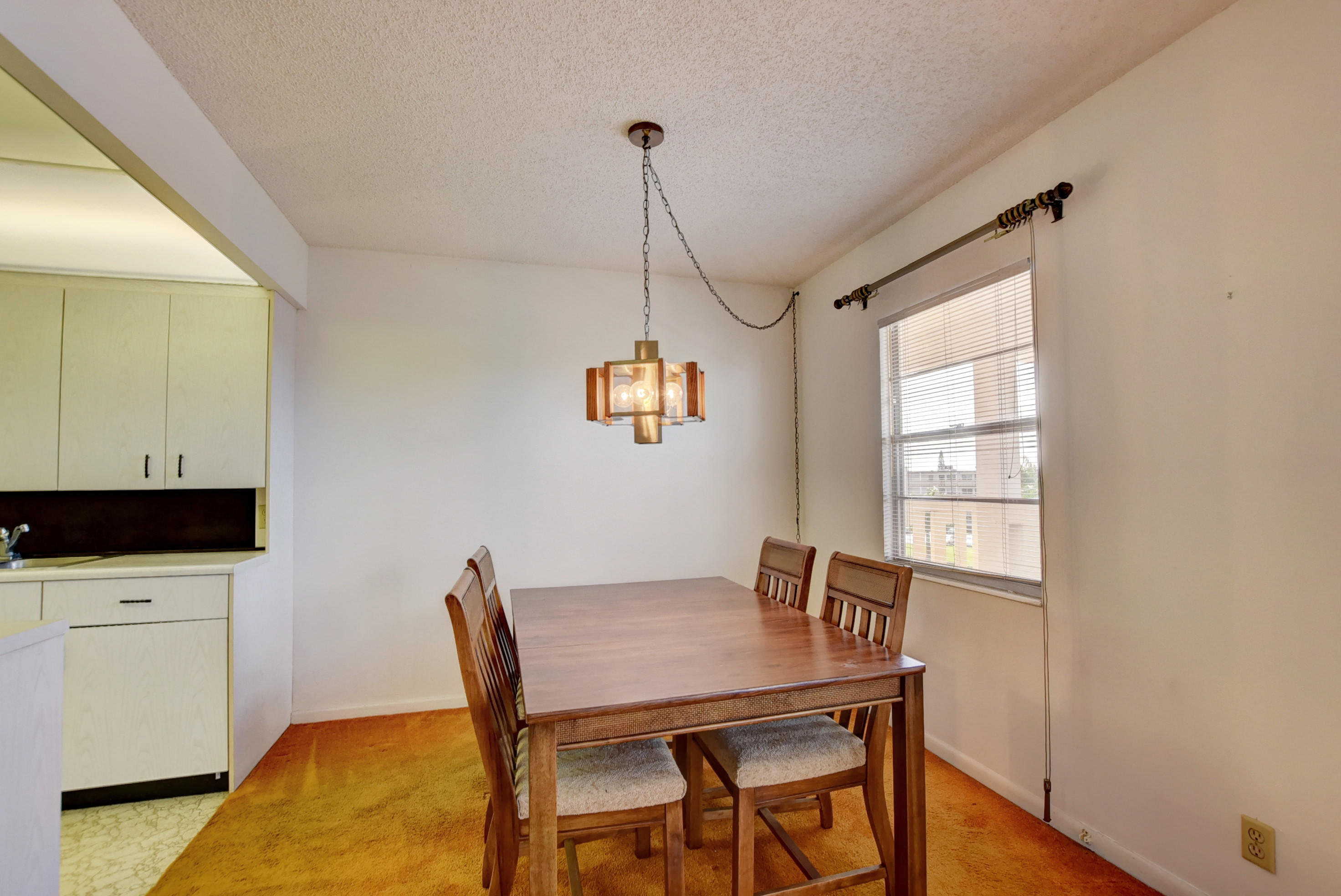 4021 Guildford East Boca Raton, FL 33434 - Photo 7 of 21 06_ebf_7426and4more