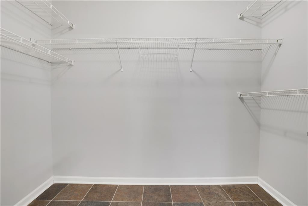 2700 Pine Tree Road Northeast, Unit 1017 Atlanta, GA 30324 - Photo 26 of 48 Gallery Image 26