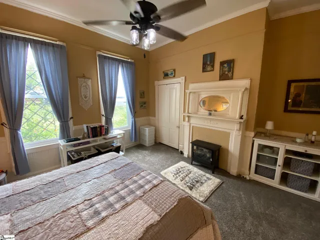 $289,900 | 657 South Harper Street, Laurens, SC 29360