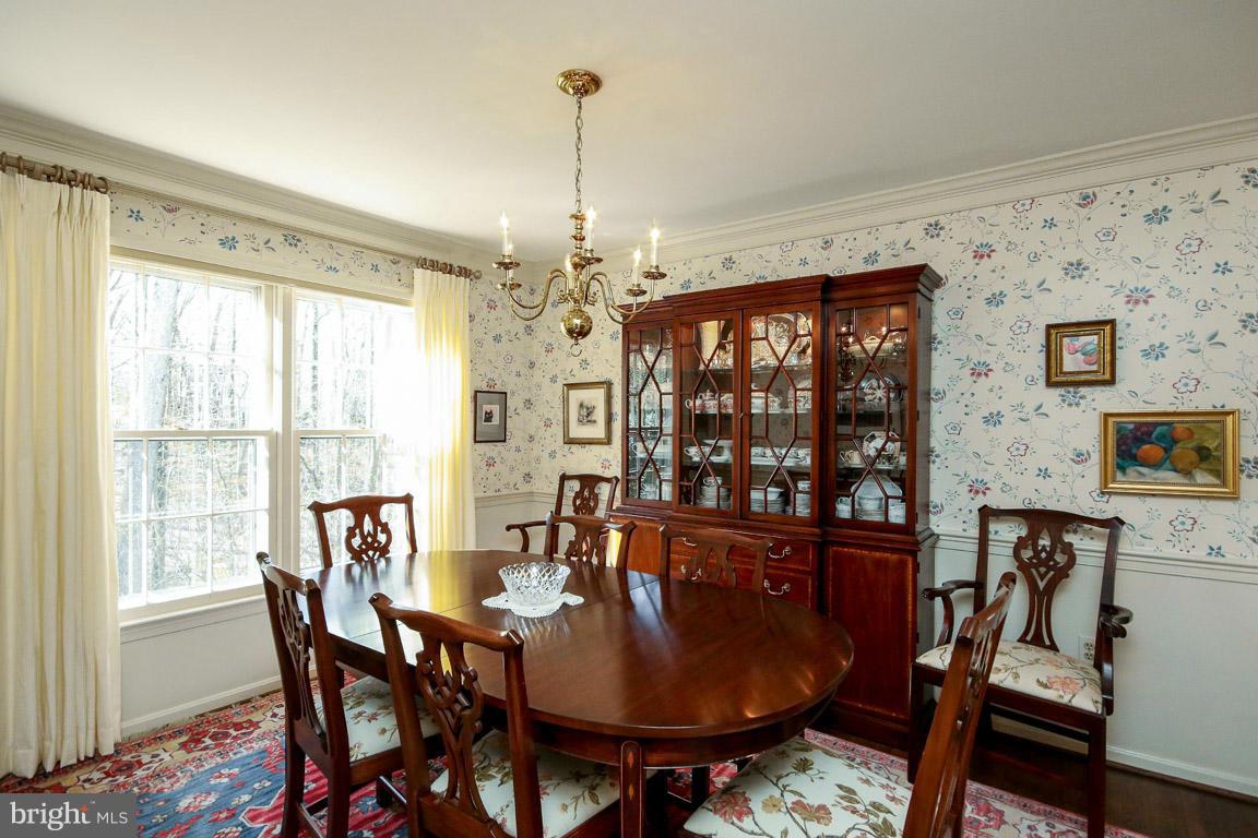 6835 Spring Beauty Court Springfield, VA 22152 - Photo 12 of 25 Dining Room