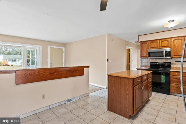 $435,000 | 117 Pinecrest Drive, Annapolis, MD 21403