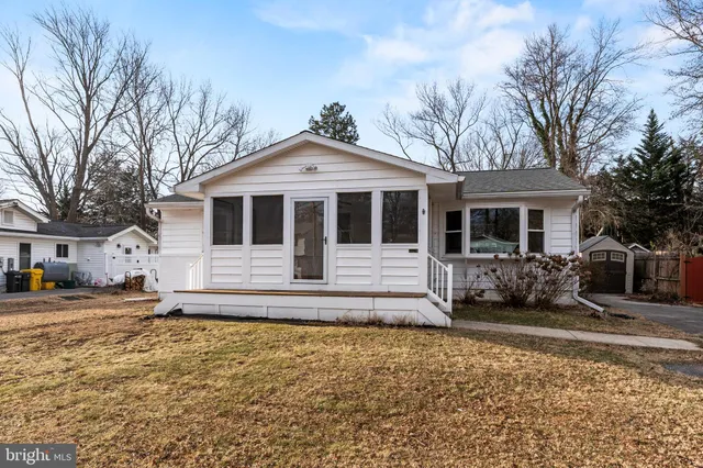 $435,000 | 117 Pinecrest Drive, Annapolis, MD 21403