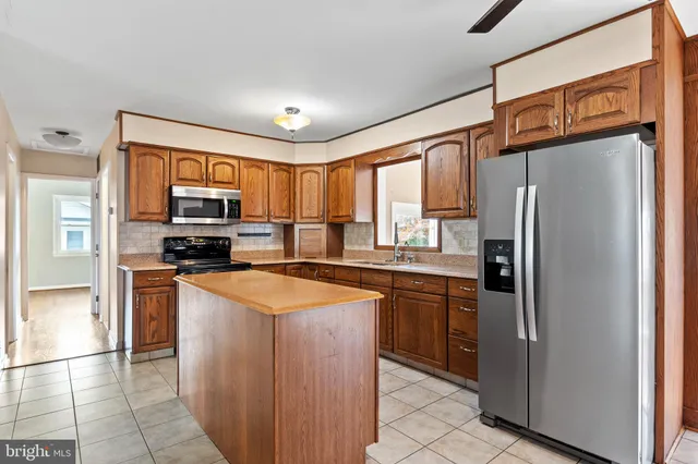 $435,000 | 117 Pinecrest Drive, Annapolis, MD 21403