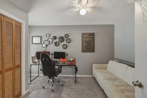 $158,900 | 1900 Cloisters Drive, Unit 322, Arlington, TX 76011