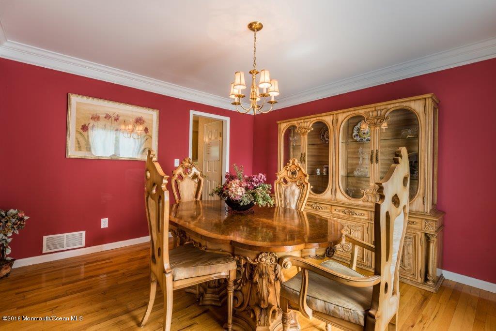 22 Spicy Pond Road Howell, NJ 07731 - Photo 8 of 29 Dining Room