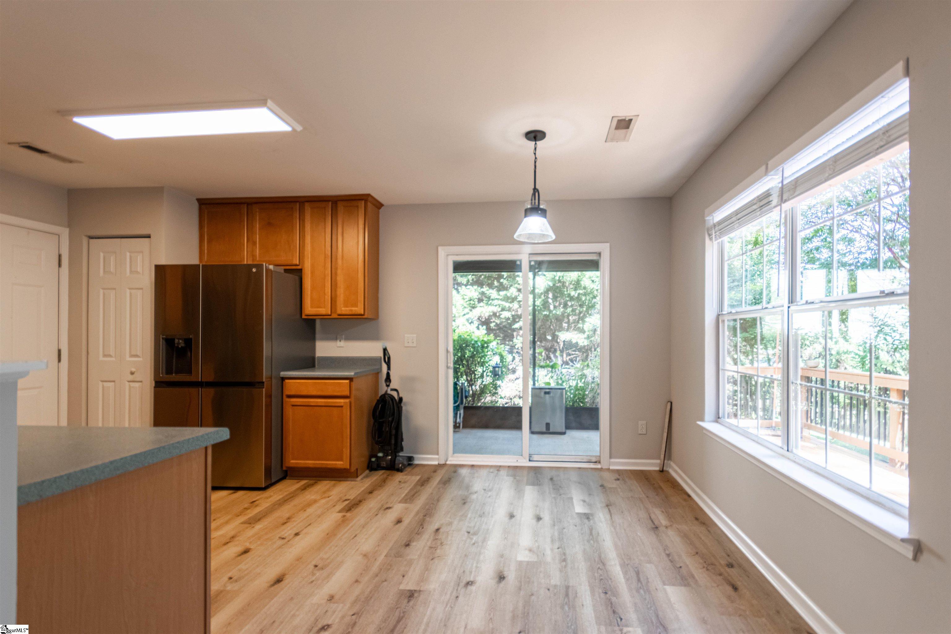 307 Appleton Lane Mauldin, SC 29662 - Photo 6 of 28 Gallery Image 6