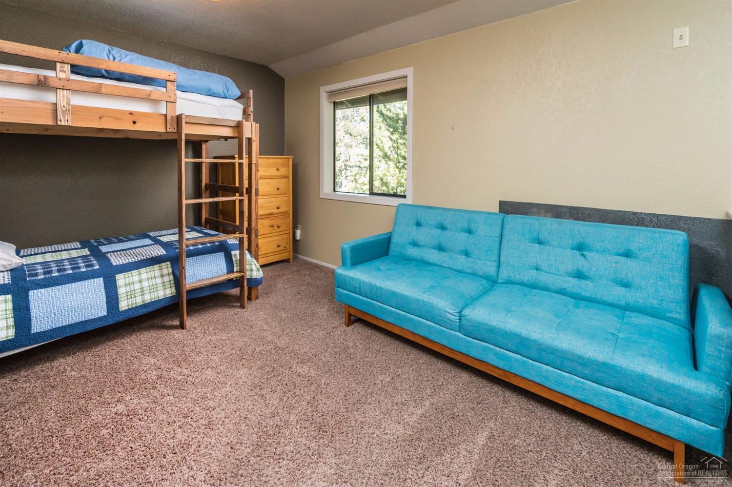 1 Timber Lane Sunriver, OR 97707 - Photo 10 of 17 Additional Photo