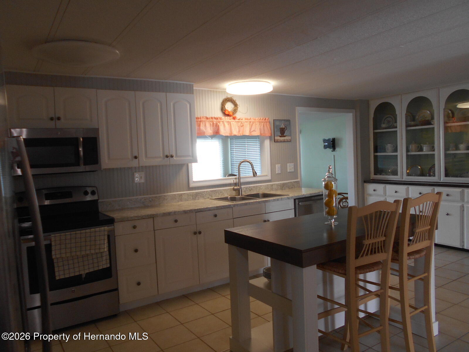 8271 Modena Avenue Brooksville, FL 34613 - Photo 3 of 40