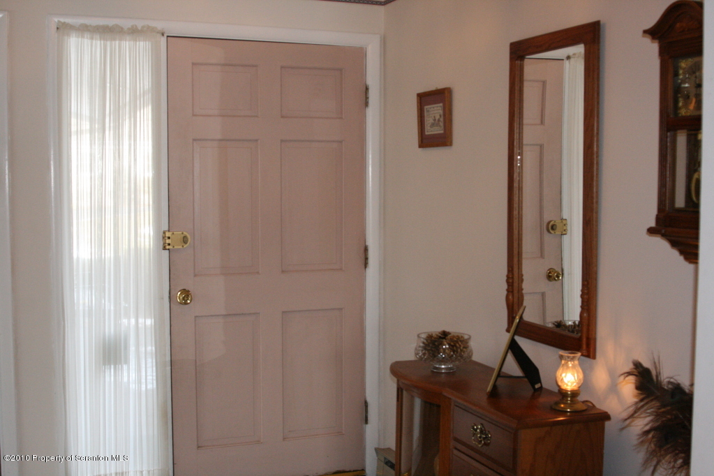 105 T Rt 360 Moscow, PA 18444 - Photo 2 of 40 Gallery Image 2