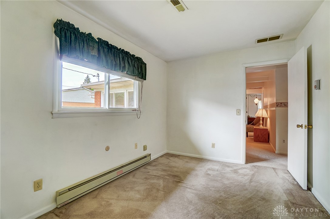 4298 Meadowcroft Road Dayton, OH 45429 - Photo 26 of 39 Gallery Image 26