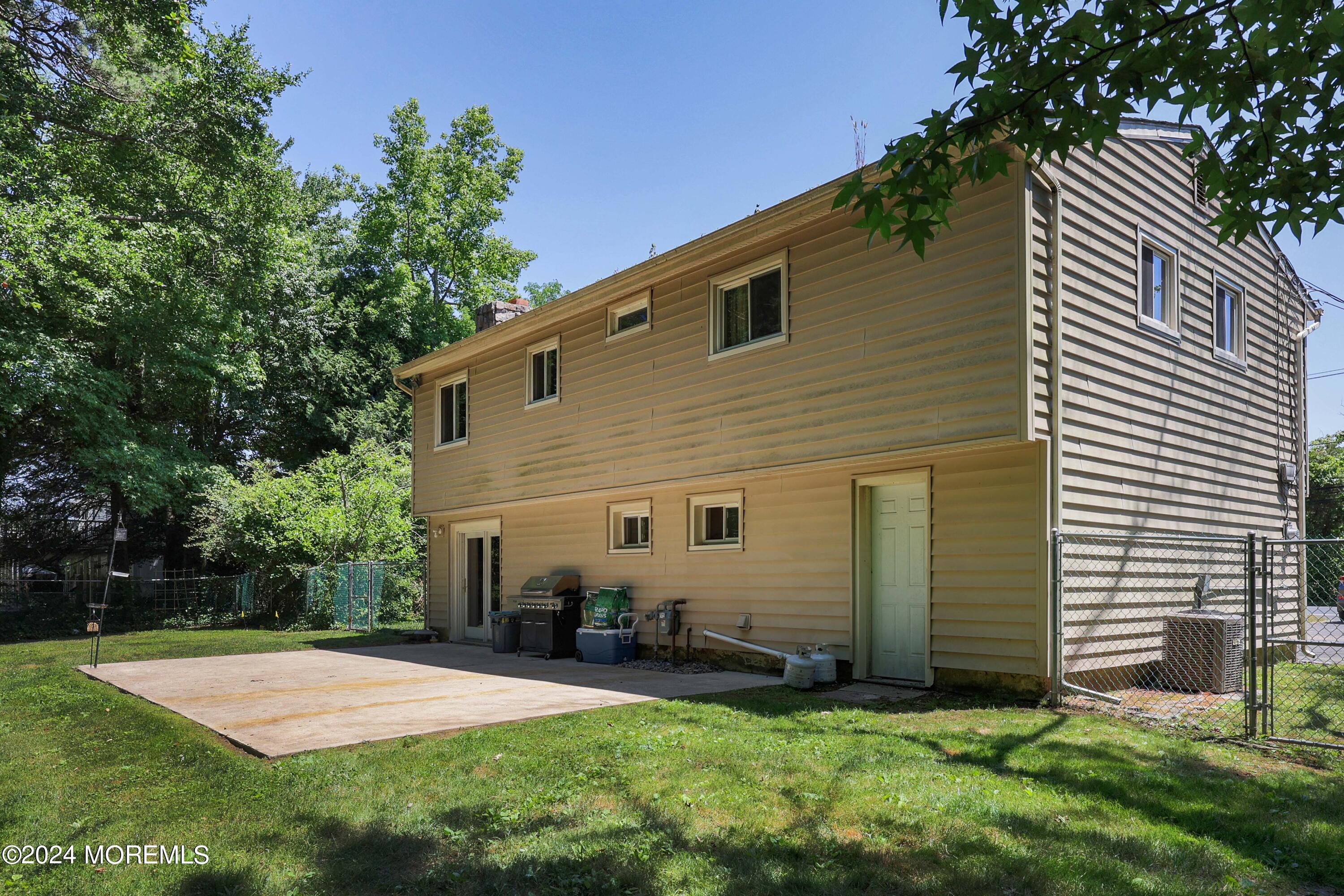 262 Cedar Swamp Road Jackson, NJ 08527 - Photo 18 of 28 758A6239_40_41_42_43