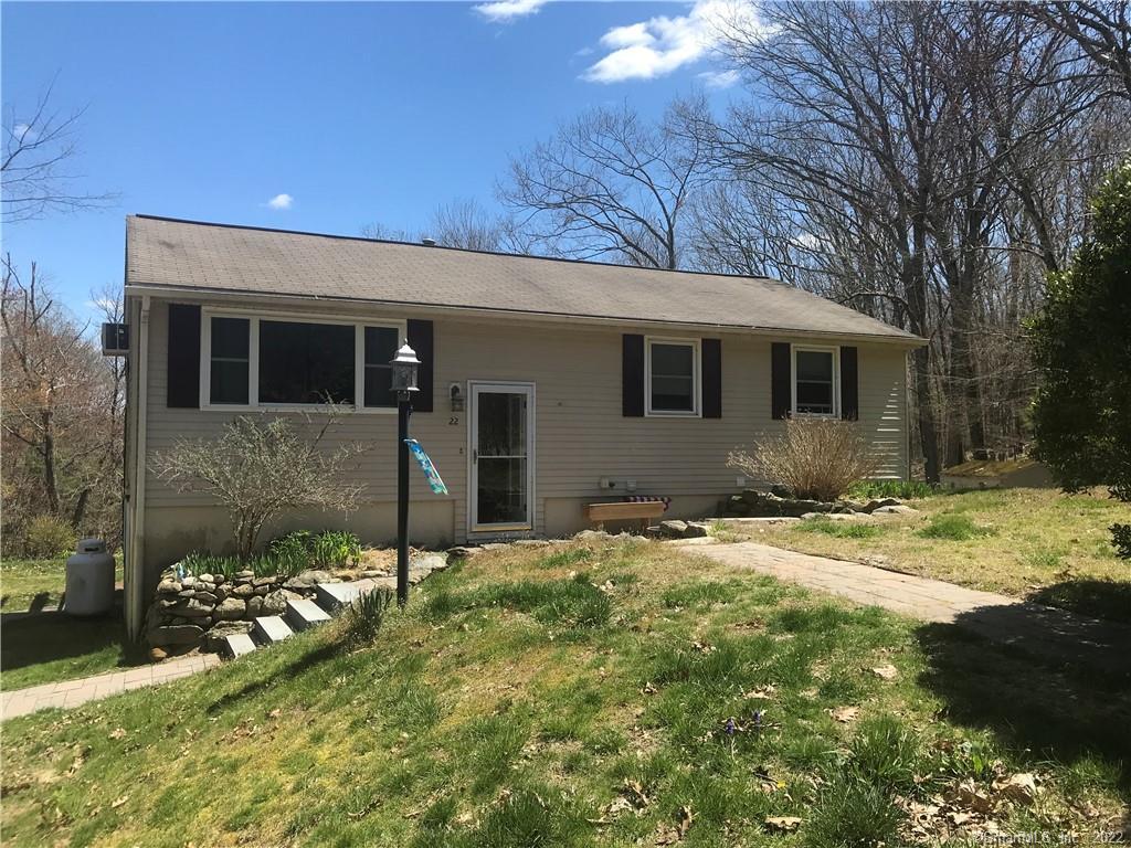 22 Richmond Road Putnam, CT 06260 - Photo 1 of 1 Gallery Image 1