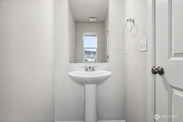 $499,990 | 16577 Ireland Avenue Southeast, Yelm, WA 98597