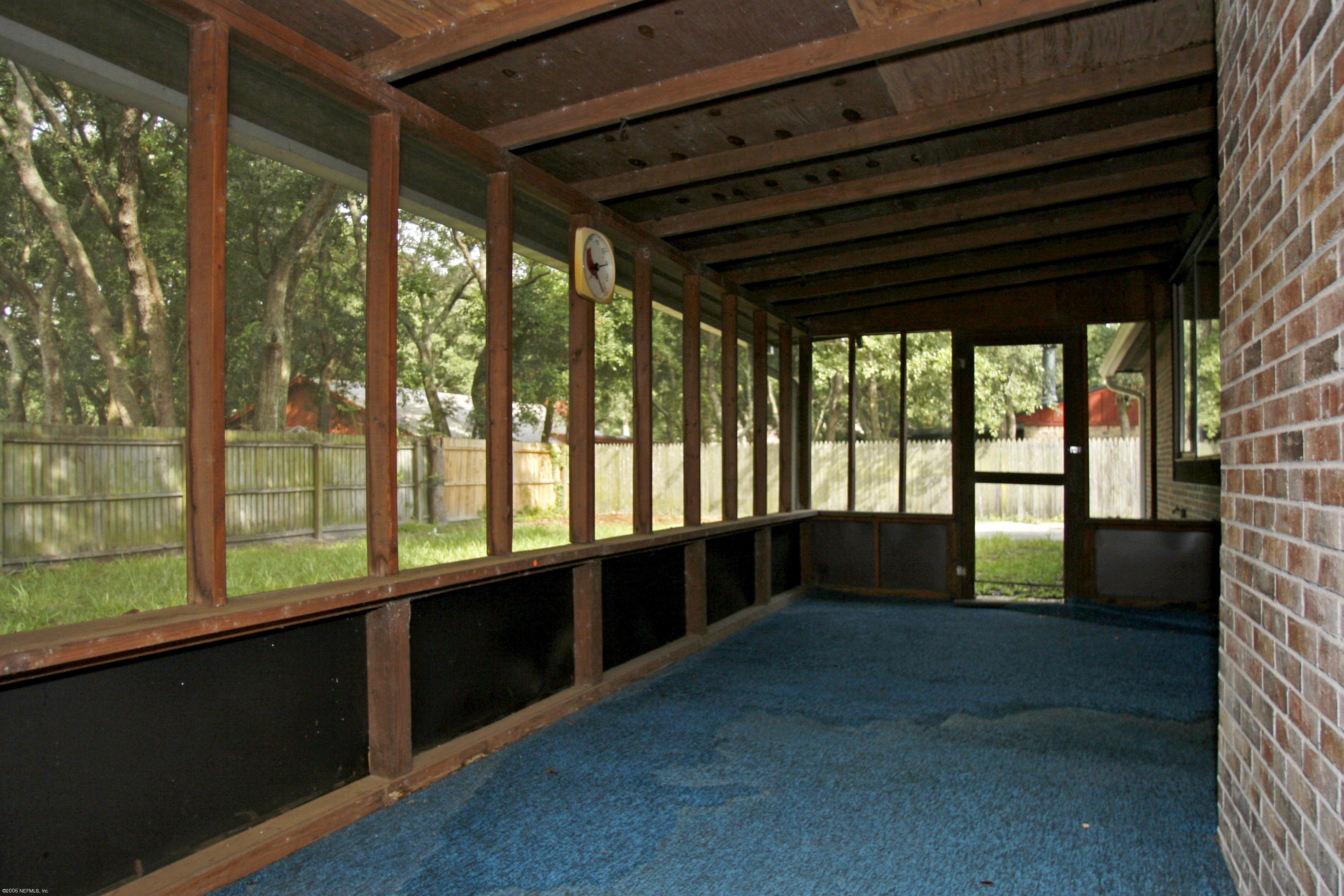 516 Penman Road Neptune Beach, FL 32266 - Photo 8 of 13 Sreened Patio