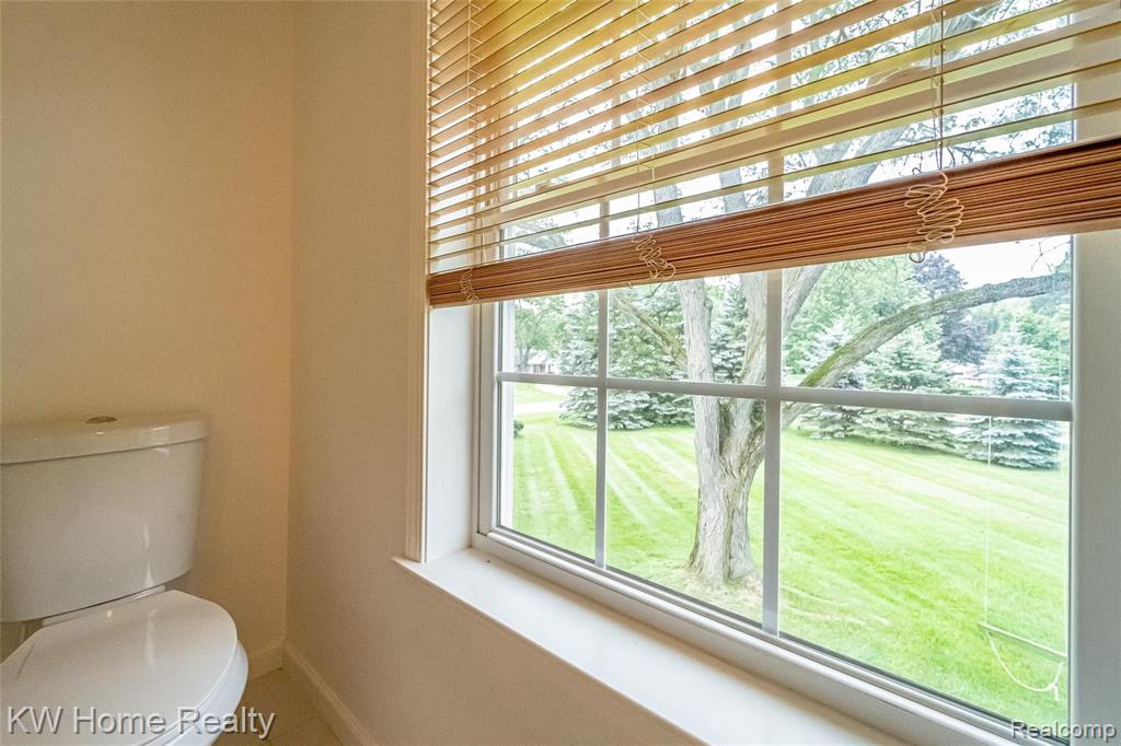 6914 Halyard Road Bloomfield Hills, MI 48301 - Photo 29 of 44