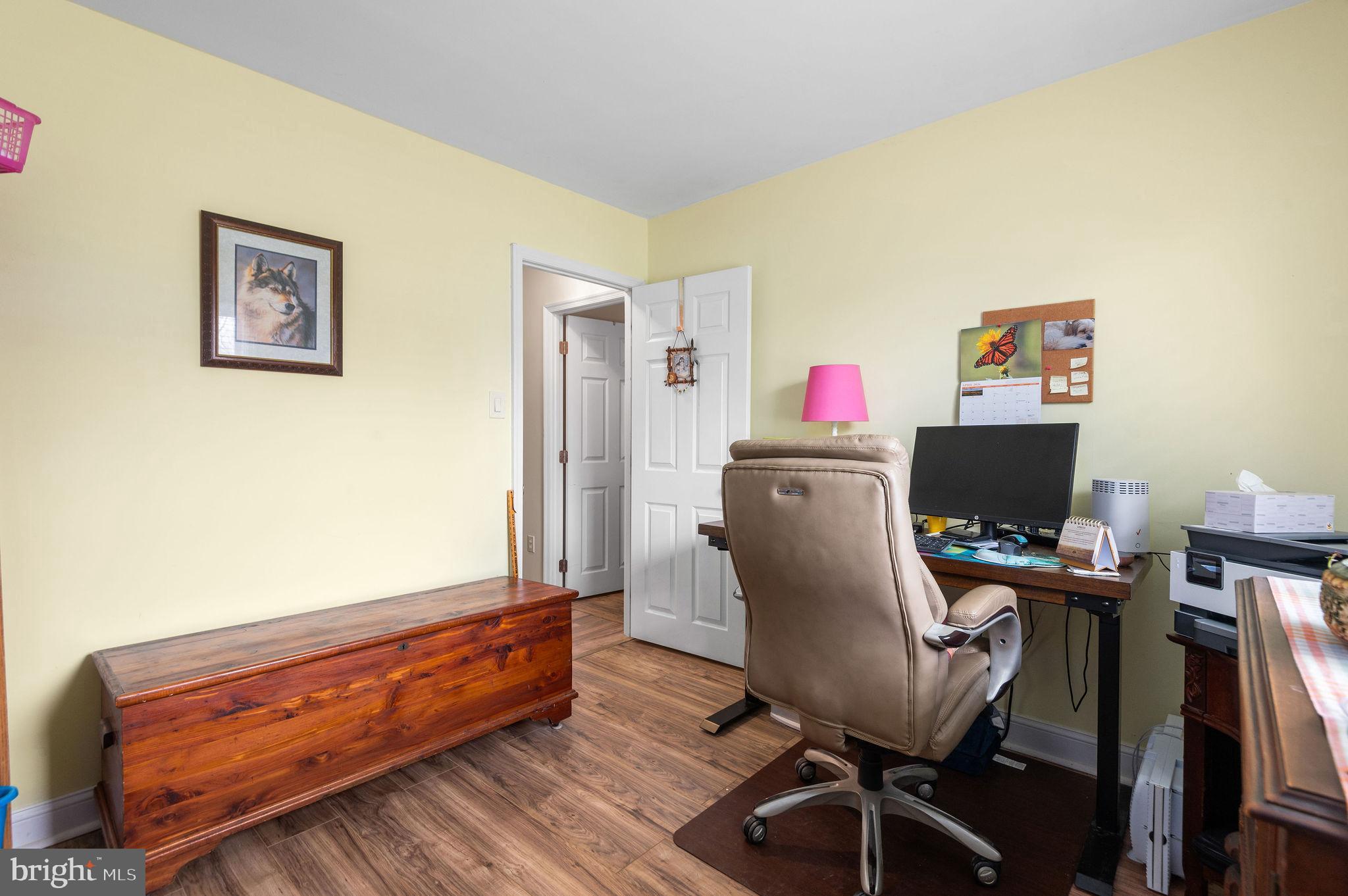 1027 Rozel Avenue Southampton, PA 18966 - Photo 9 of 24 a workspace with furniture and wooden floor