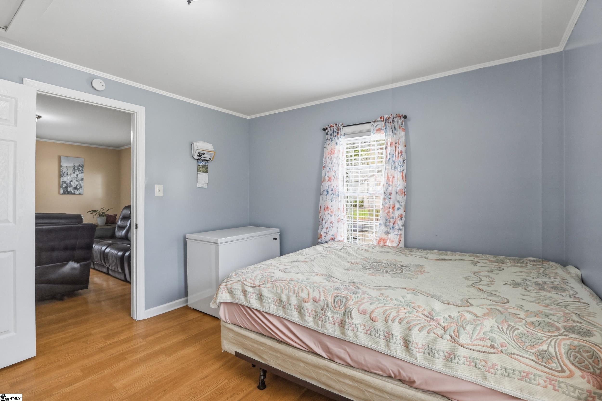 211 Buncombe Street Greer, SC 29650 - Photo 15 of 26