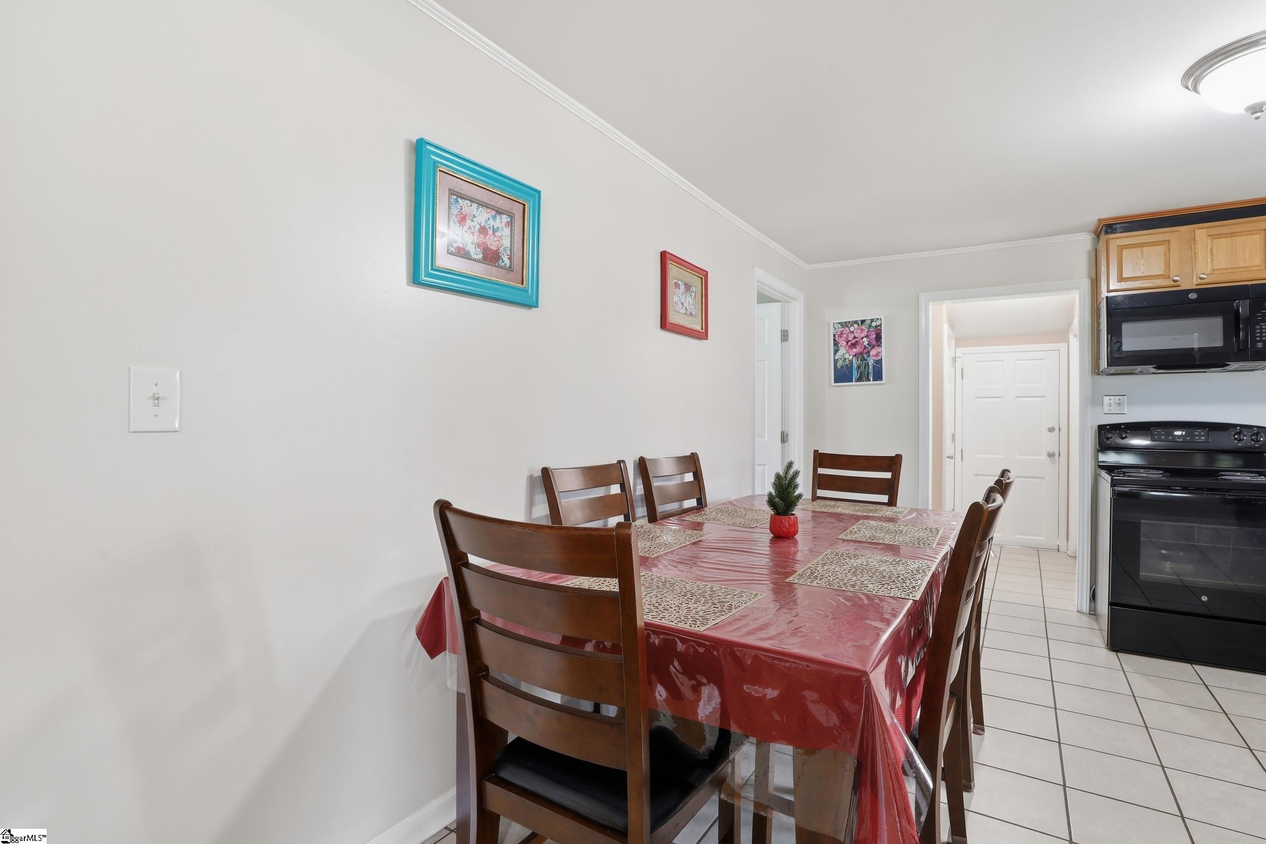 211 Buncombe Street Greer, SC 29650 - Photo 9 of 26