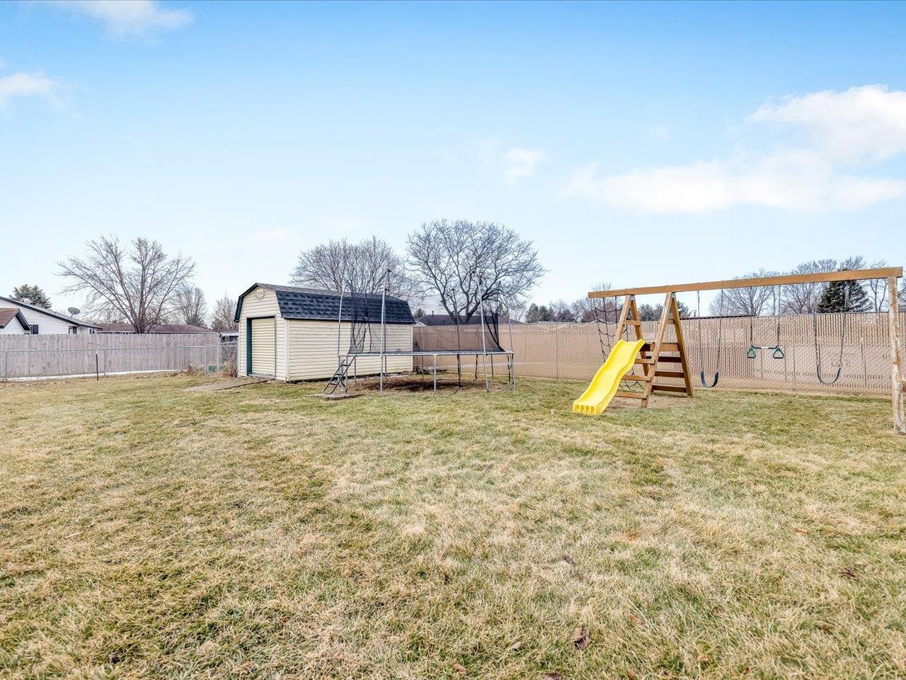 11818 Balsa Lane Roscoe, IL 61073 - Photo 41 of 44