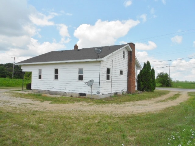 465 West Lincoln Road Alma, MI 48801 - Photo 3 of 17 1835728-2.JPG
