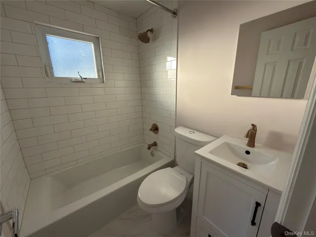 $4,300 | Undisclosed Address, Ronkonkoma, NY 11779