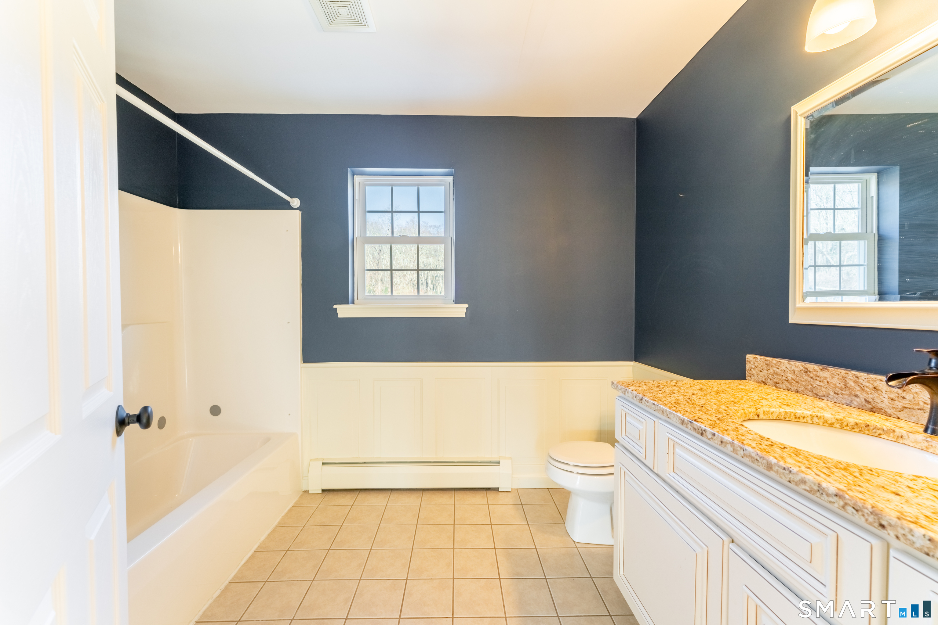 140 North Frontage Road Killingly, CT 06239 - Photo 25 of 40 Upstairs full bath