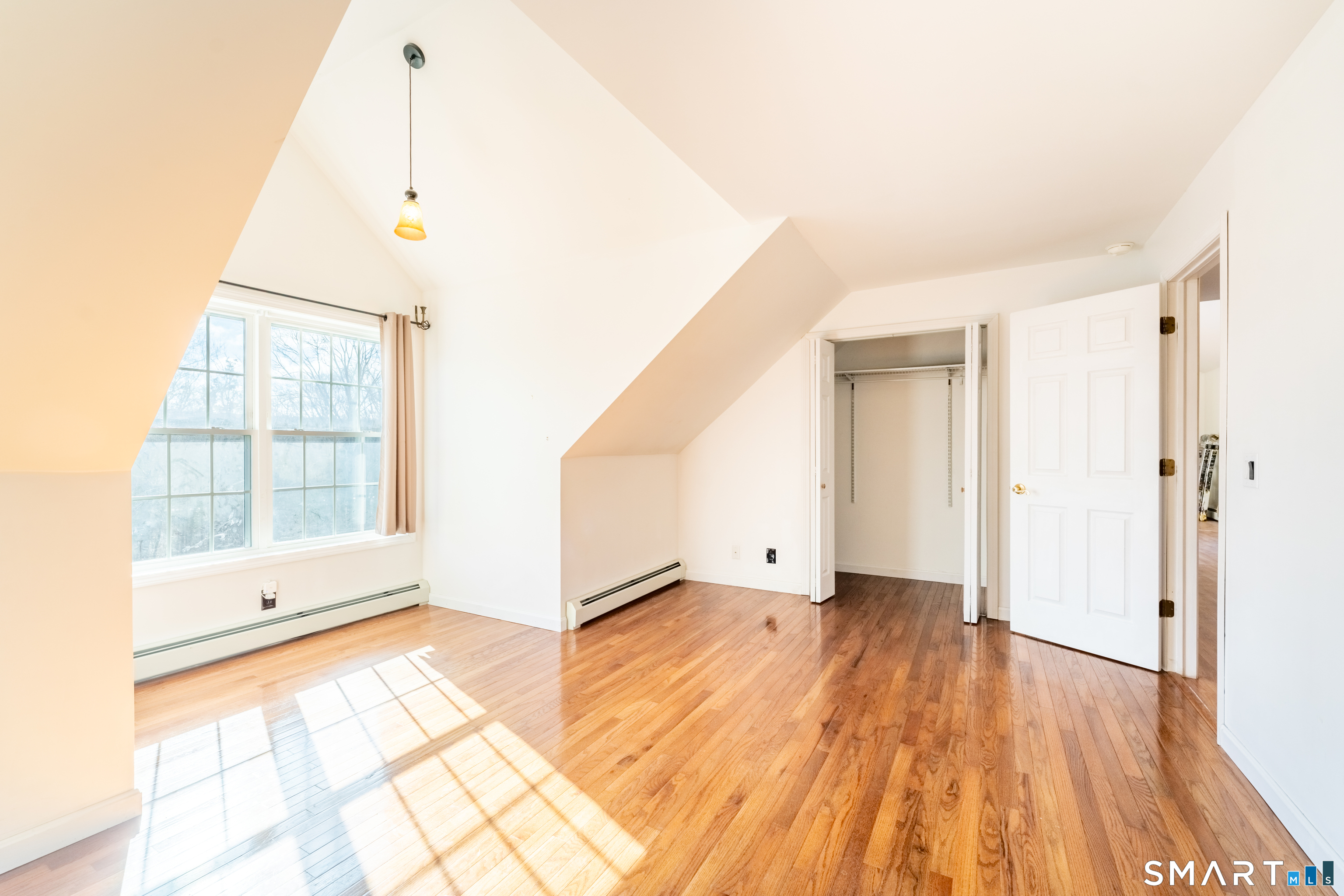 140 North Frontage Road Killingly, CT 06239 - Photo 35 of 40 Apartment bedroom
