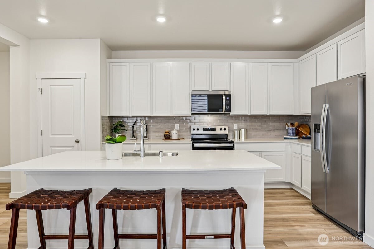 6168 Telford Way Southwest, Unit 411 Port Orchard, WA 98367 - Photo 14 of 36