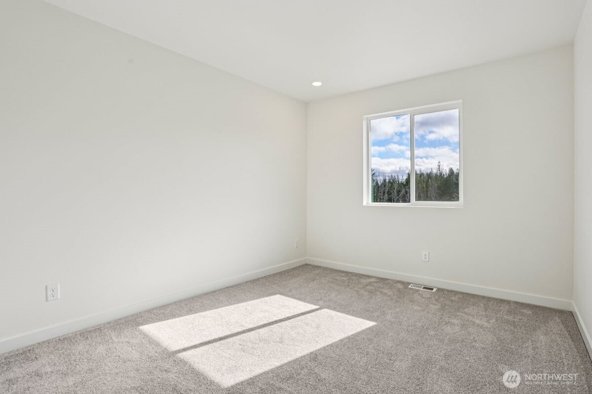 6168 Telford Way Southwest, Unit 411 Port Orchard, WA 98367 - Photo 31 of 36