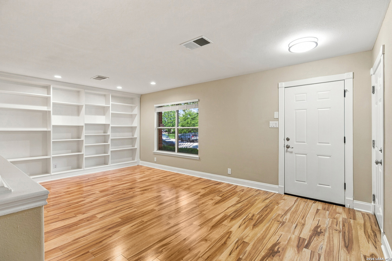 11623 Gulf Station Helotes, TX 78023 - Photo 2 of 45 Gallery Image 2
