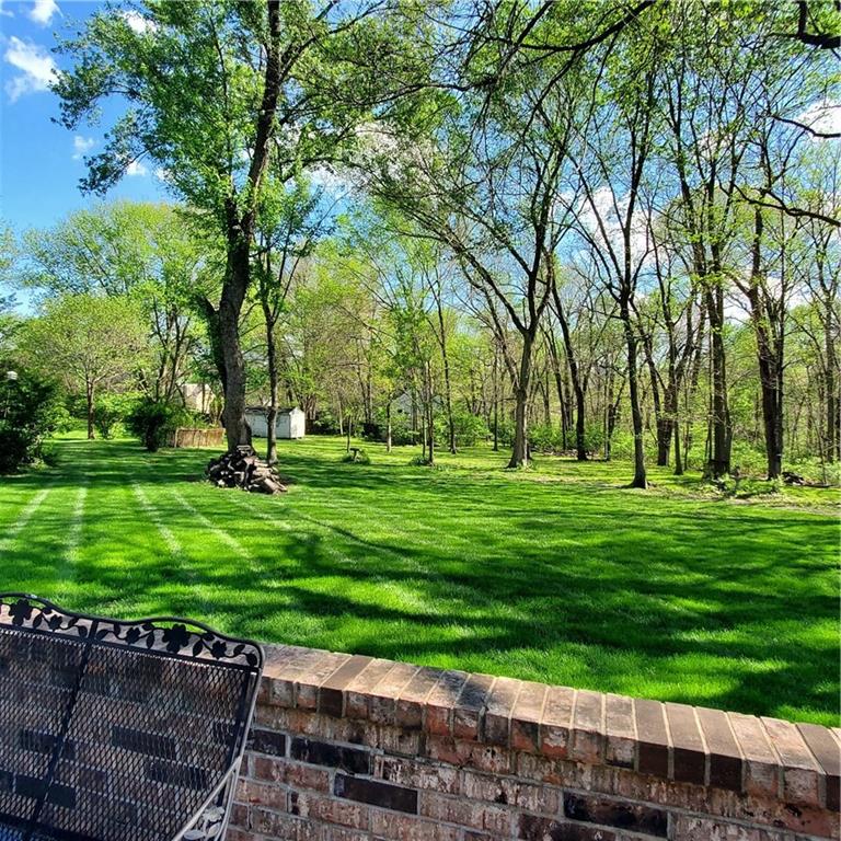 401 Smiley Road Liberty, MO 64068 - Photo 2 of 3