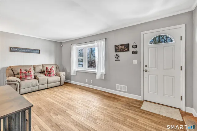 $549,900 | 61 Ryegate Terrace, Stratford, CT 06615