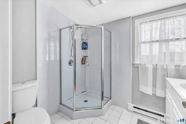 $549,900 | 61 Ryegate Terrace, Stratford, CT 06615