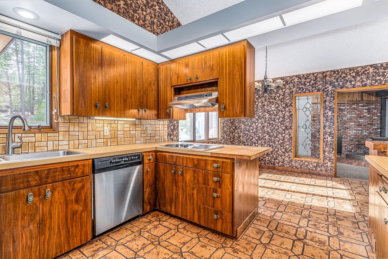 14704 North Hazard Road Spokane, WA 99208 - Photo 14 of 47
