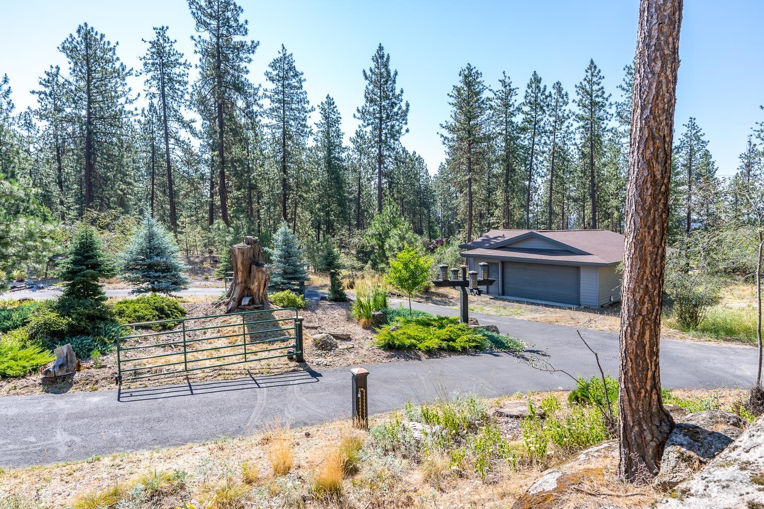 14704 North Hazard Road Spokane, WA 99208 - Photo 39 of 47