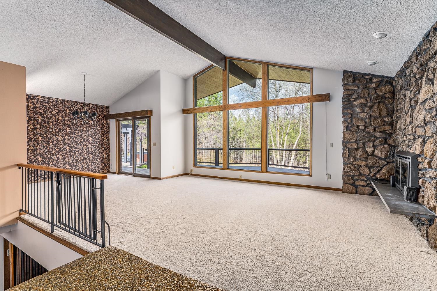 14704 North Hazard Road Spokane, WA 99208 - Photo 7 of 47