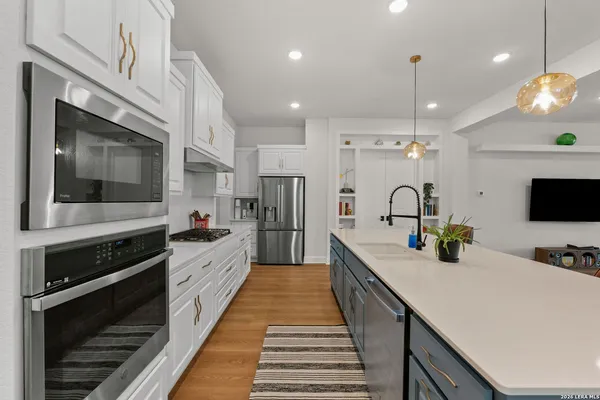 $3,600 | 1014 Harmisch Lane, San Antonio, TX 78260