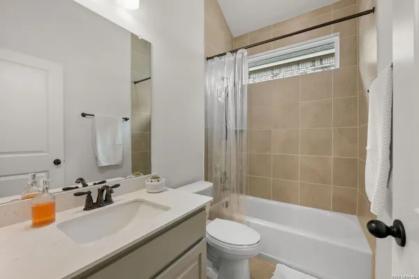 $3,600 | 1014 Harmisch Lane, San Antonio, TX 78260