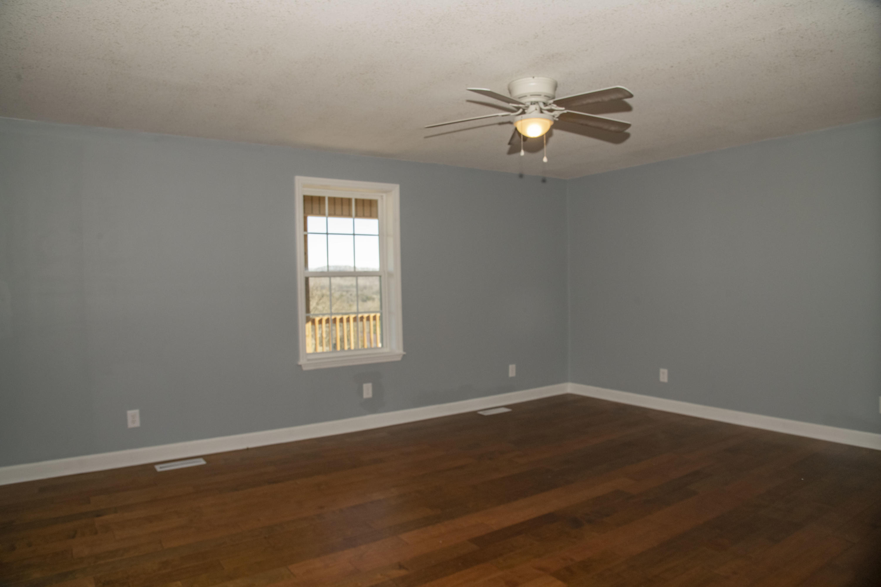 24399 Highway 58 Decatur, TN 37322 - Photo 16 of 28 _MED3794