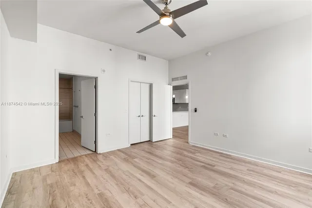 $4,150 | 999 Southwest 1st Avenue, Unit PH08, Miami, FL 33130