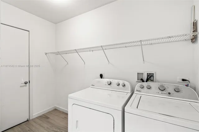 $4,150 | 999 Southwest 1st Avenue, Unit PH08, Miami, FL 33130