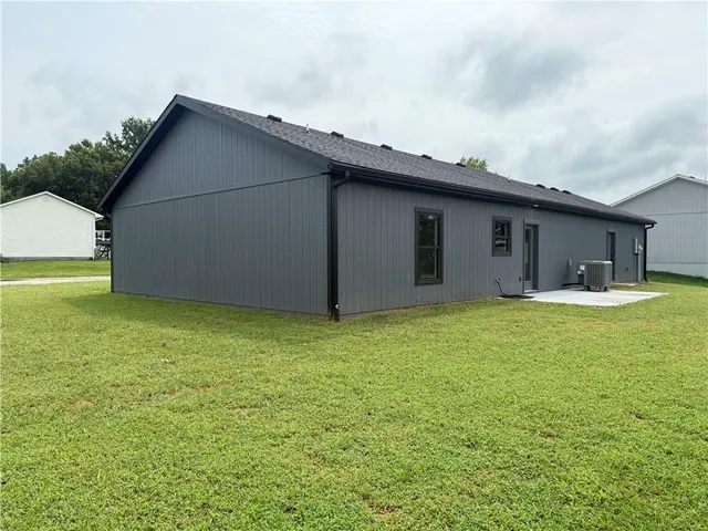 $287,500 | 500 West Haven Drive, Richmond, MO 64085