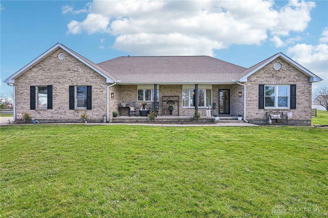 5961 Rogers Road Jamestown, OH 45335 - Photo 1 of 39