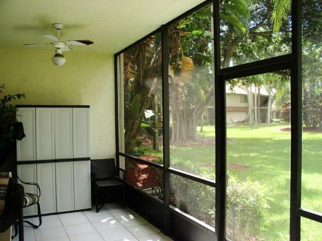 5530 Coach House Circle, Unit B Boca Raton, FL 33486 - Photo 7 of 7 PATIO VIEW