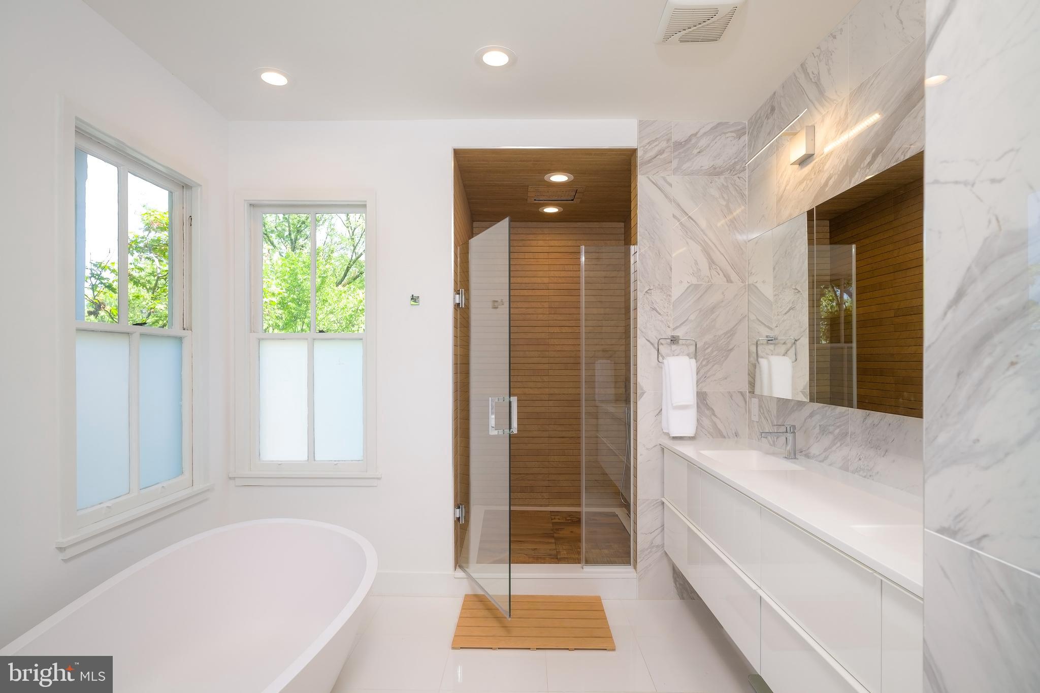 3417 R Street Northwest Washington, DC 20007 - Photo 22 of 39