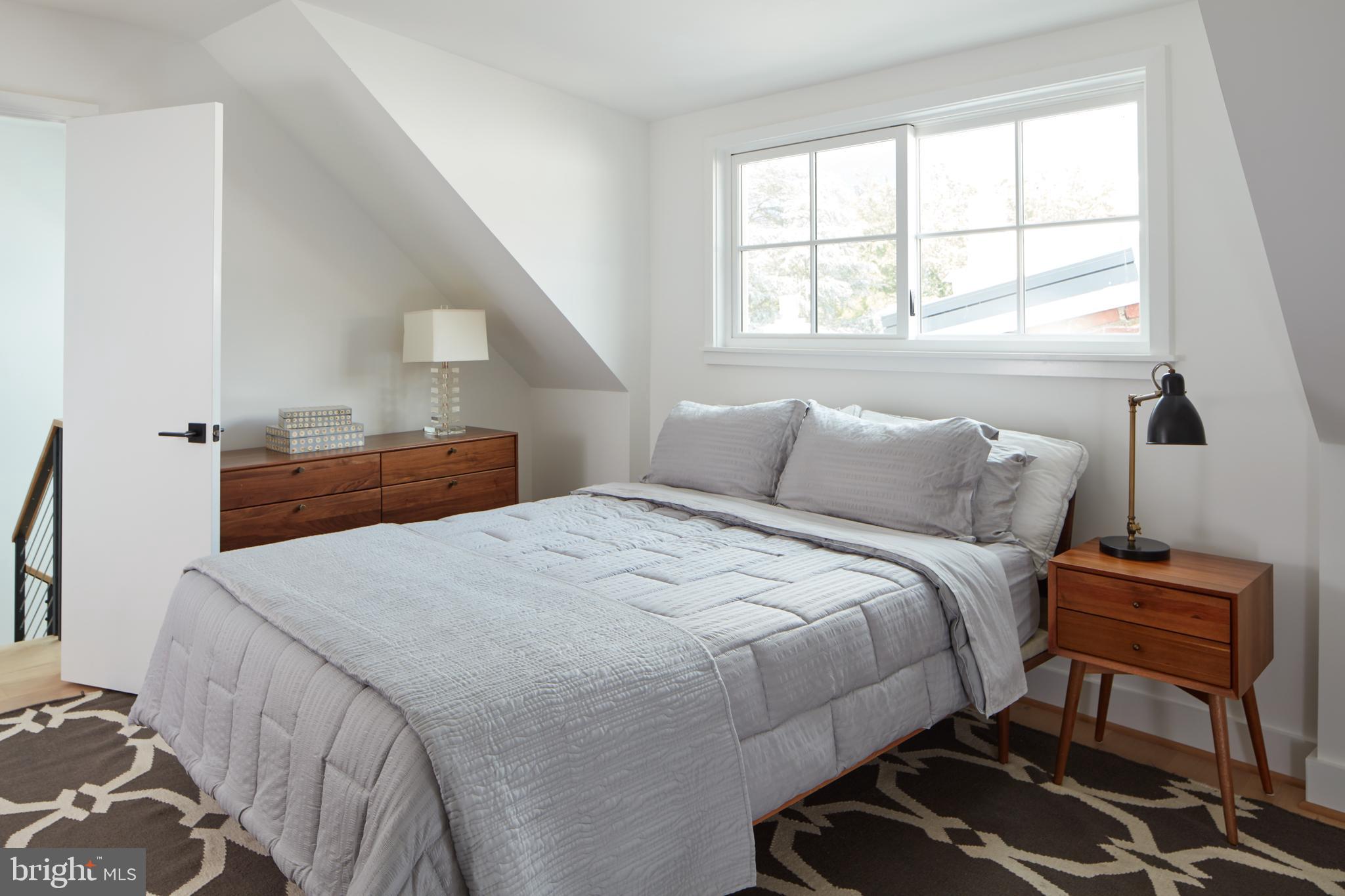 3417 R Street Northwest Washington, DC 20007 - Photo 31 of 39