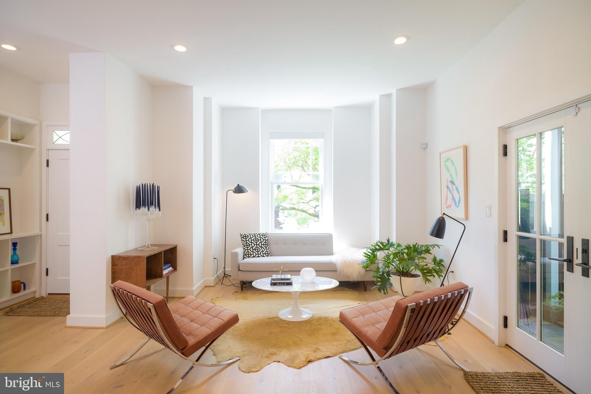 3417 R Street Northwest Washington, DC 20007 - Photo 6 of 39