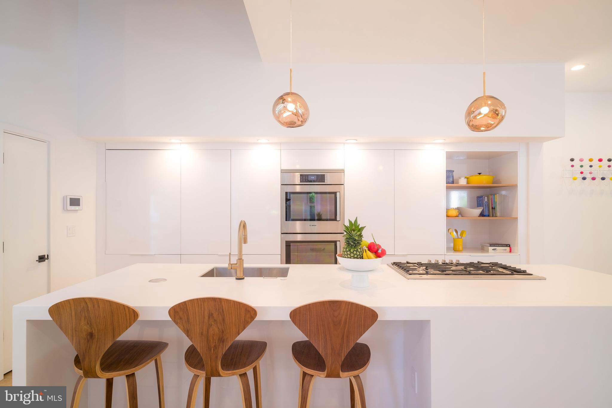 3417 R Street Northwest Washington, DC 20007 - Photo 9 of 39